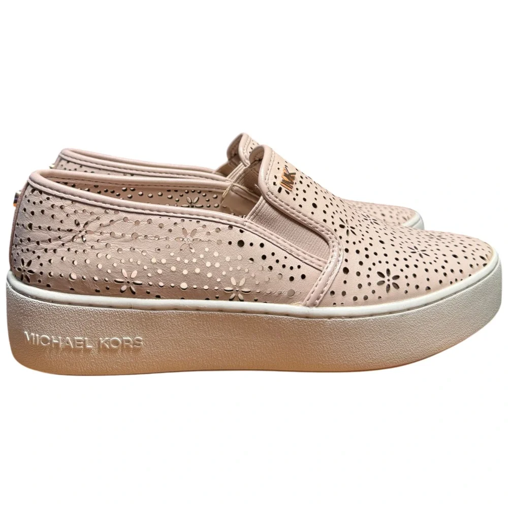 MICHAEL KORS Trent Slip On Women's 7.5 Soft Pink Perforated Leather Sneakers